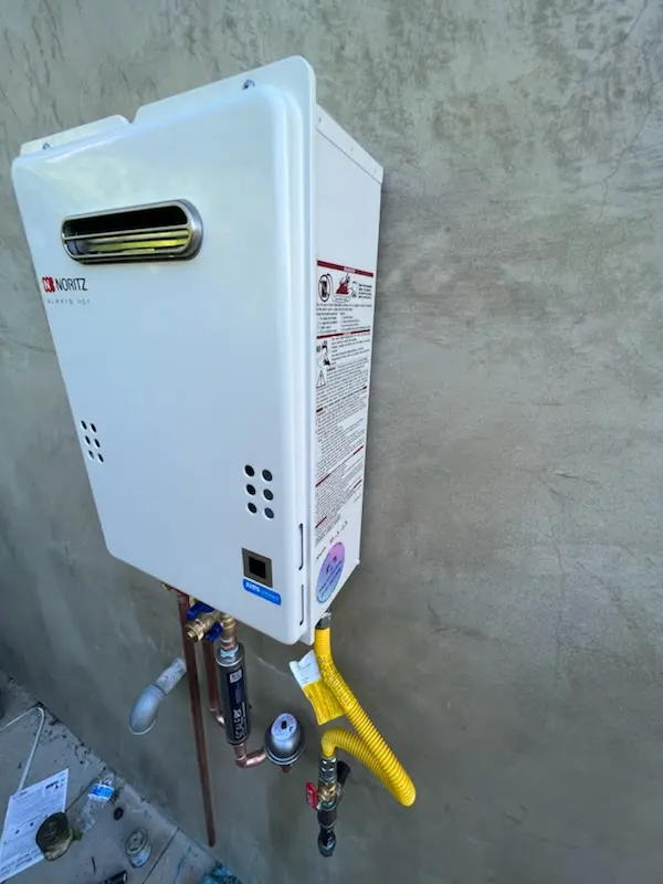 Tankless water heater installation for Lauderdale-by-the-Sea homes